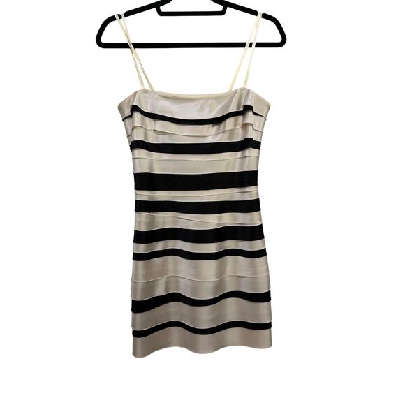 BCBGMAXAZRIA Women's Black White Strapless Tiered Satin Sheath Dress Size 4P - Picture 2 of 12
